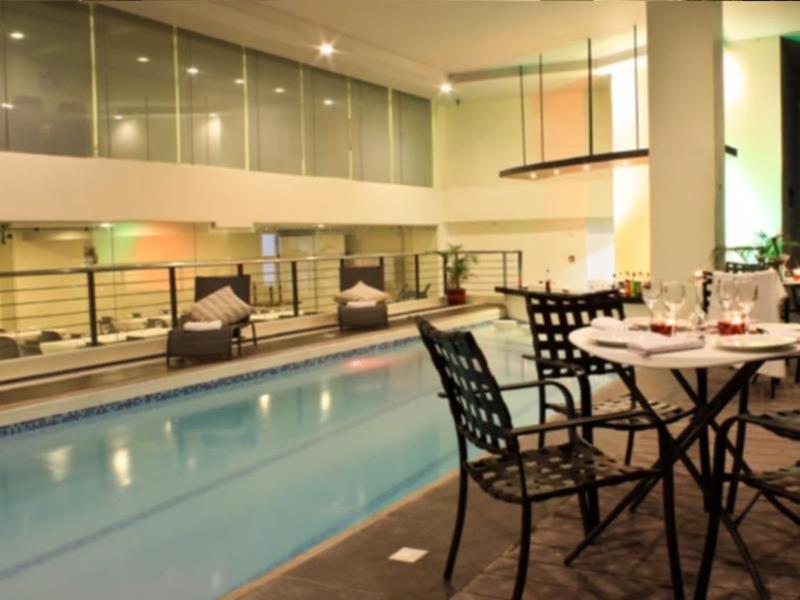 Cityscape Hotel Mandaue Bagian luar foto
