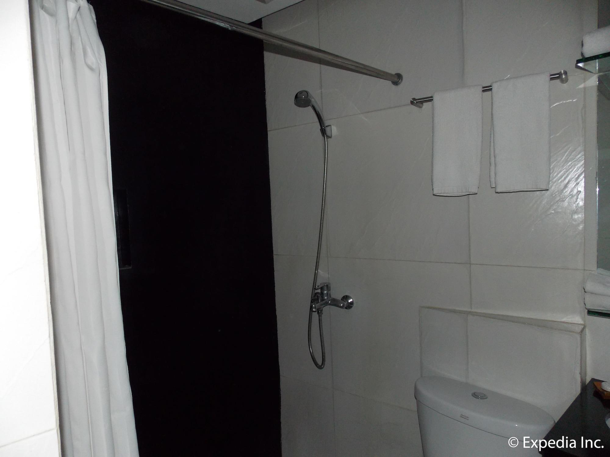 Cityscape Hotel Mandaue Bagian luar foto