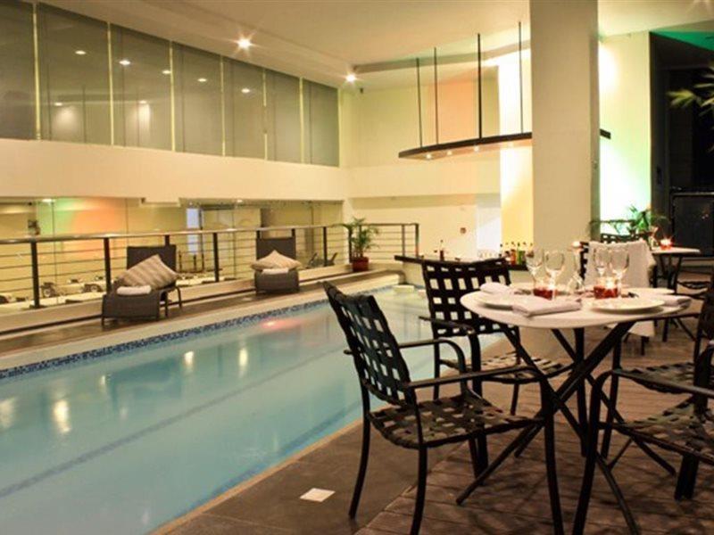 Cityscape Hotel Mandaue Bagian luar foto